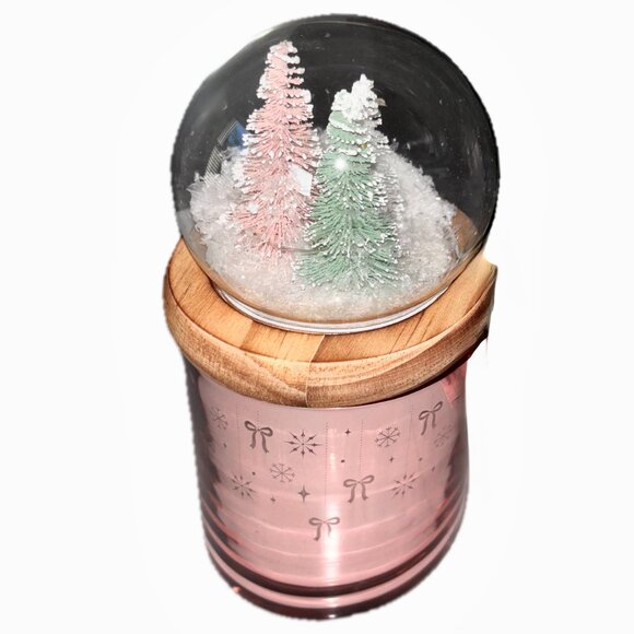 🎄LED Light-up Snow Globe LAB Candle Scented Candle Holiday Christmas Decor. NEW - Picture 6 of 6